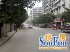 步行街新世纪楼上正规一房采光视野好业主诚心出售