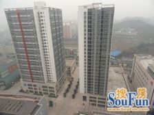 配套齐全 交通便利 户型方正 拎包入住