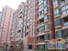 带大院子!飞机户型大三房,诚意卖,随时看房