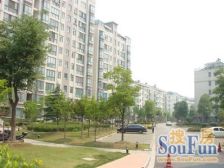 一楼带地下室 楼栋位置好 出行方便 看房随时