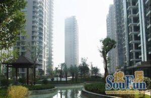 赏江苑三开间南向近地铁毛坯无抵押诚心卖