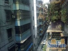 满五年,格局方正,采光好,视野好,房屋实用率高