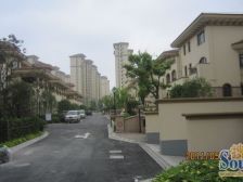 此房满五,南北通透格局+有车位+交通便利