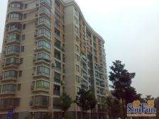 带产权车位,近地铁 产权清晰,无抵押 中间楼层,新上房源