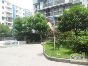 西汇佳苑3室1厅东南