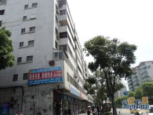 德兴花园产权清晰南北对流无欠款户口没占用