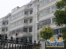 新沧商贸二室一厅,挑高6米,上下两层,电梯房,交通便利