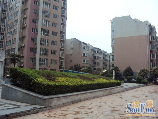 手电钻的头要怎么拆下来