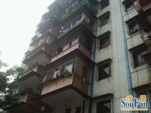 户型方正实用,生活便利,交通四通八达
