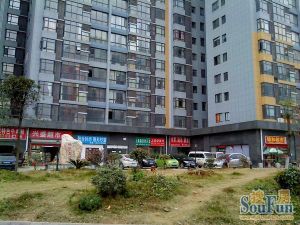 雨花亭沃尔玛正规三房带入户花园楼层采光好
