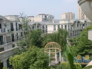 银泰花园4室2厅南