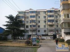 近地铁站,户型正气,采光好。。