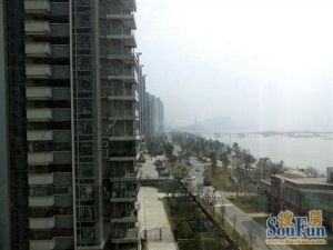 世纪城咏江苑4室2厅南