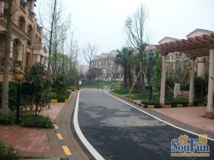 佳兆业水岸新都东区3室2厅东南