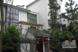 锦镇4室2厅东南