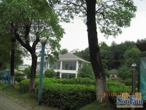 同升湖山庄5室3厅西北