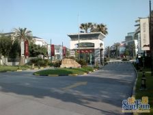 大花园边套,自住精装修,税费少叠墅诚意出售