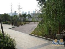 九龙半岛正规一室轻轨房出行方便