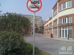 精装修 楼层好 视野好 房东诚心出售的