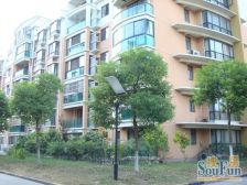 总高4层带阁楼,四房两厅两卫,南北户型,采光充足