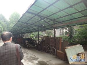 铁一中旁,5号线地铁口,两室一厅,业主诚心出售