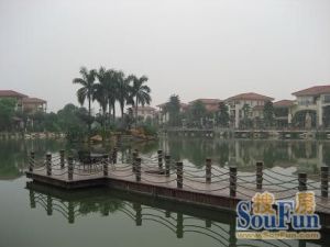 格局方正位置不错旁边已经全部入住高品质生活区