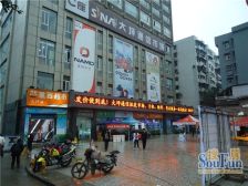 大坪轻轨站楼上 正规一室 端头户型 采光很好