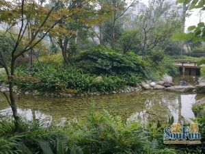 英郦庄园4室1厅东南南