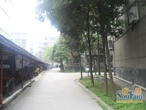 桃园小区2室1厅东南
