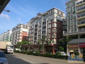 乐从镇贤德居大三房96平方83万低楼层