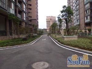 瑞都华庭2室2厅南
