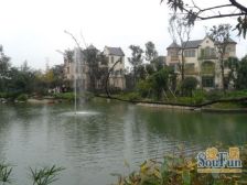 央墅蓝卡斯特 4室2厅 东南