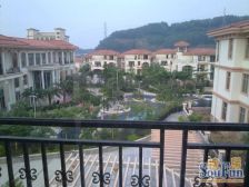 刚装修好的全新大户型,目前空置无欠款,高楼层看小区