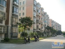 金纬东苑4室南朝向338.00万元/套出售