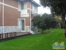 银湖别墅一期大花园1500临大河独栋别墅