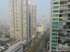 人瑞潇湘国际大厦1室1厅南