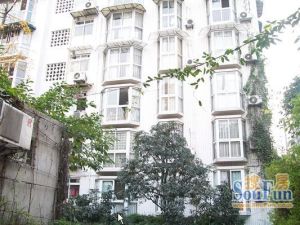 倪家桥路10号3室1厅东南