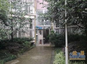 塞纳河畔4室2厅东南