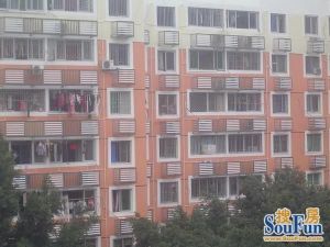 新南方花园3室2厅116万元