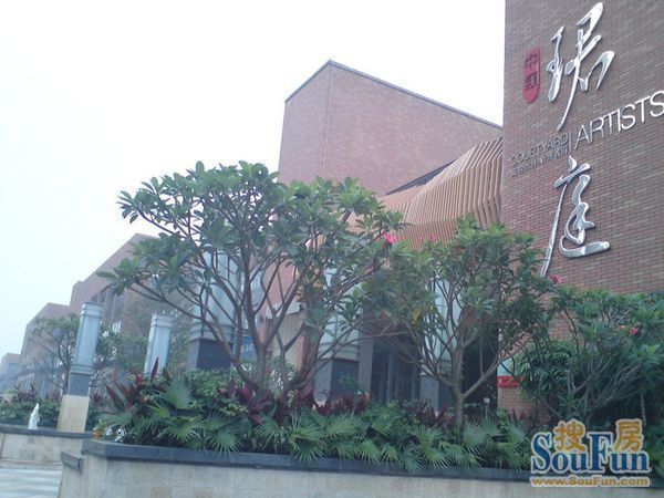 小区相关图