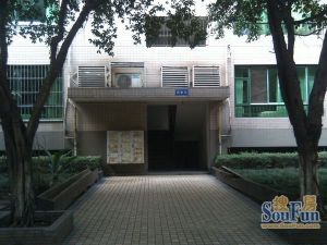芳草地3室2厅南