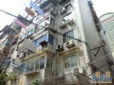 鲁迅公园门口两南一北的户型一梯两户