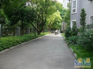 武广新城双地铁两梯两户小高层居家装修