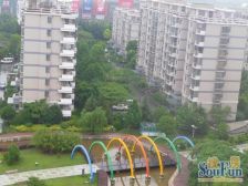 低密度小区 南北通 满五年税收少2房2卫户型 随时看房