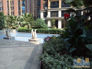 水岸天际3室2厅南北