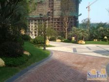 花城二期 好位置 环境美 户型好 精装拎包入住