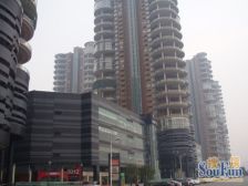 富湾国际5室2厅南西东东南西东南