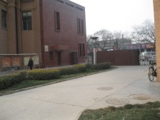 刚需三室两厅 电梯中间楼层 客厅朝阳 采光好