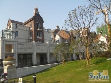 中央香榭6合院别墅出售、房东诚心卖、