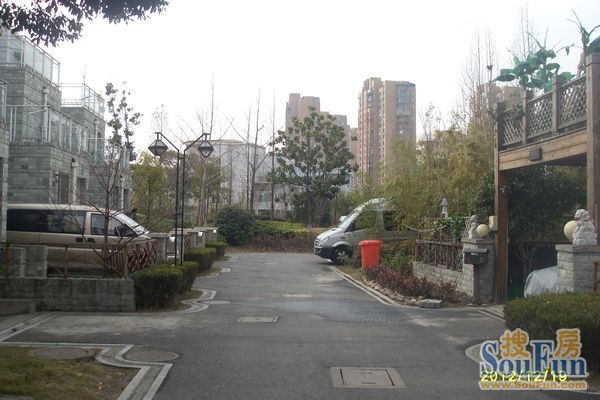 小区相关图